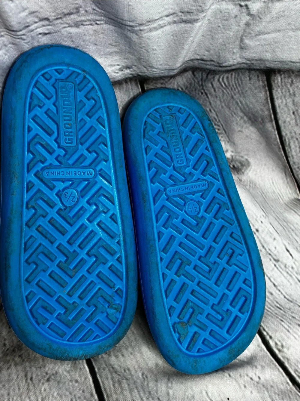 5/$20 Sonic The Hedgehog Slides Sega Blue Ground Up Sandal Youth Boys Size 2-3